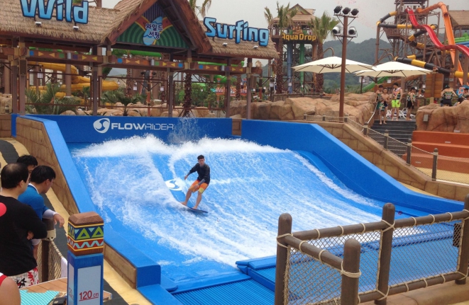 FlowRider Аттракционы для серфинга